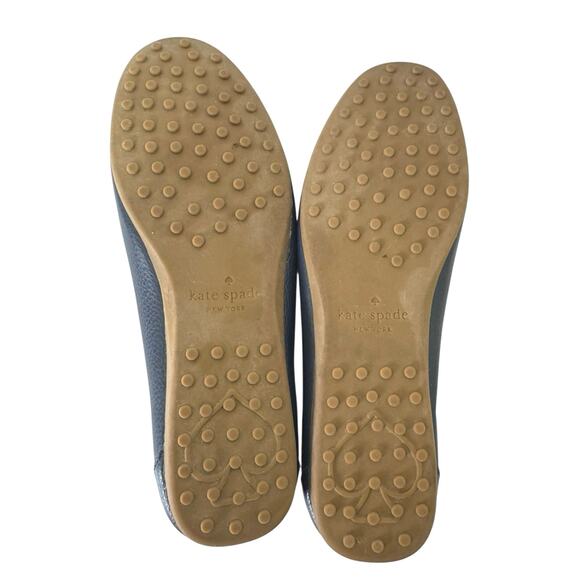 Kate Spade Women’s Carmen Navy Blue Leather Slip On Drive Loafer Gold Logo 7.5 M - Picture 9 of 10